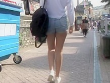 Teenage ass in denim shorts 2