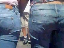 Twin butts & ass in jeans are better than one