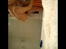 Tetona espiada en la ducha