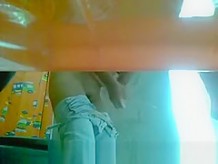 Toilet spycam catches girl pissing