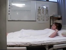 Desnuda chica japonesa rociada en cámara oculta masaje video
