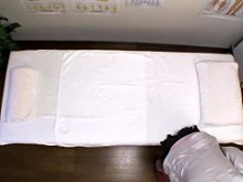 Vídeo de masaje erótico voyeur de japonesa peluda con los dedos