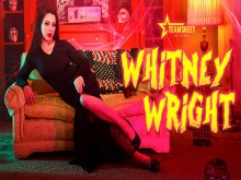 ¿Quieres pasar Halloween con Whitney Wright en su espeluznante casa? ¡Comenta abajo! - TeamSkeet